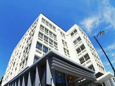 كريستتشيرش The Poplars Apartments فندق